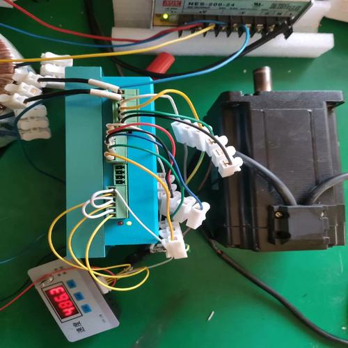 雕刻機 伺服電機，雕刻機伺服是什么意思